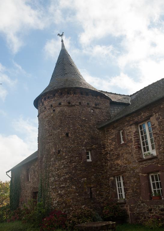 Saint-Thurial Manoir La Haie Chapeau מראה חיצוני תמונה